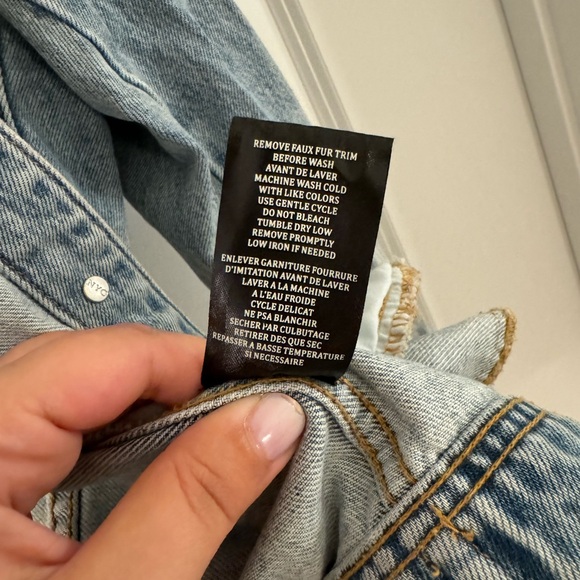 BlankNYC Removable Faux Fur Collar Denim Trucker Jacket - Picture 8 of 14